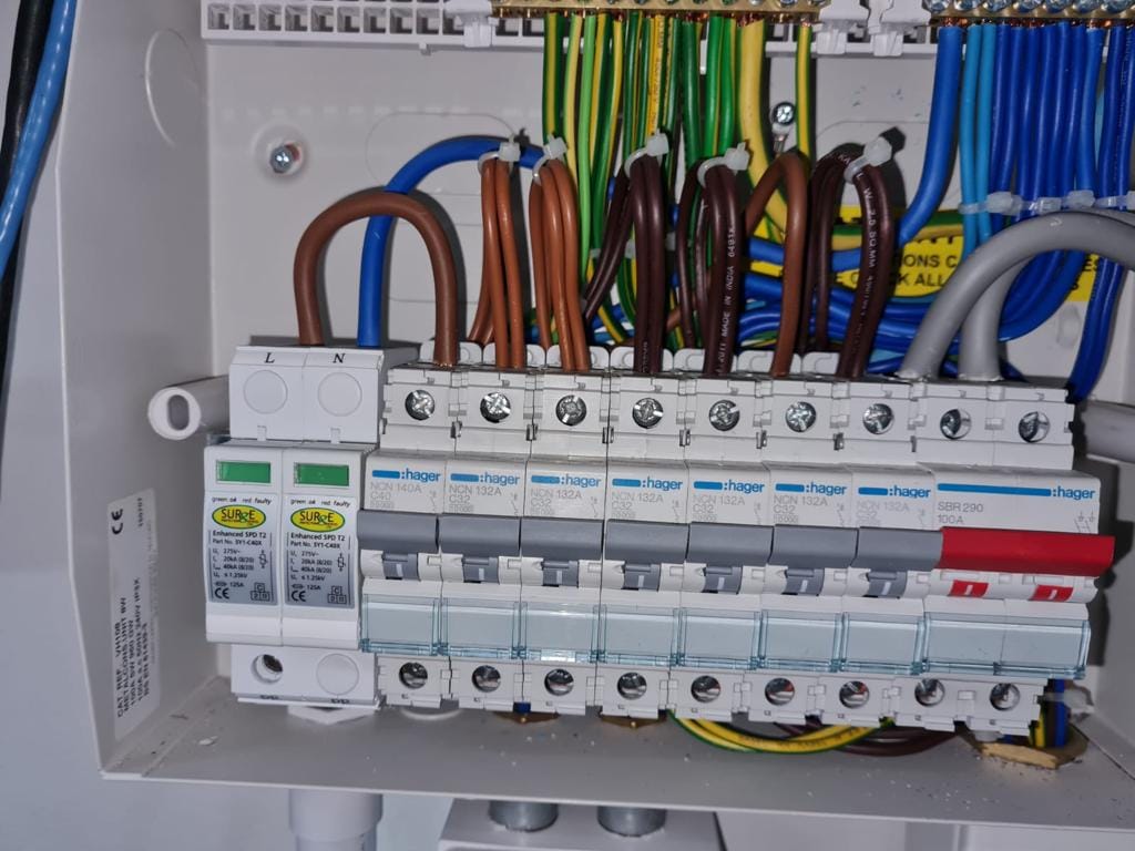 0DC14B95-52E8-4B8A-88CB-9F75C45DEF0F