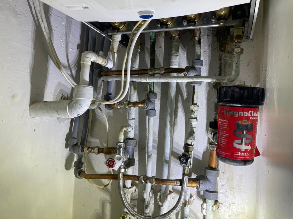 D849108B-0AFE-4032-B989-760E99002C86